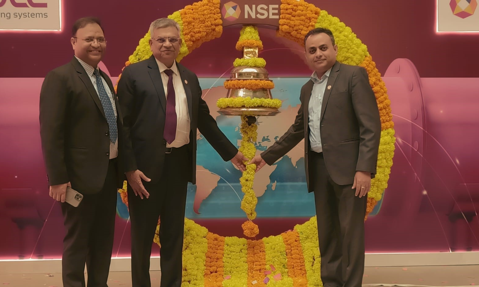 Investors interest in Indian IPOs continue to remain buoyant for niche and sustainable businesses IPO marks a momentous event in DEE’s growth cycle and paves the way for future growth plans and ex (1)
